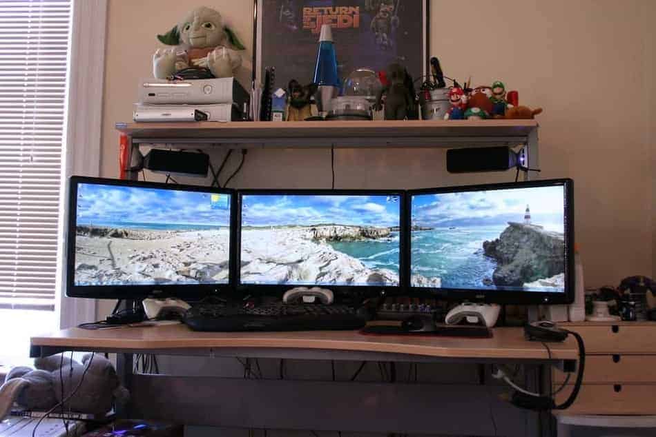 What Height Should a Gaming Desk Be