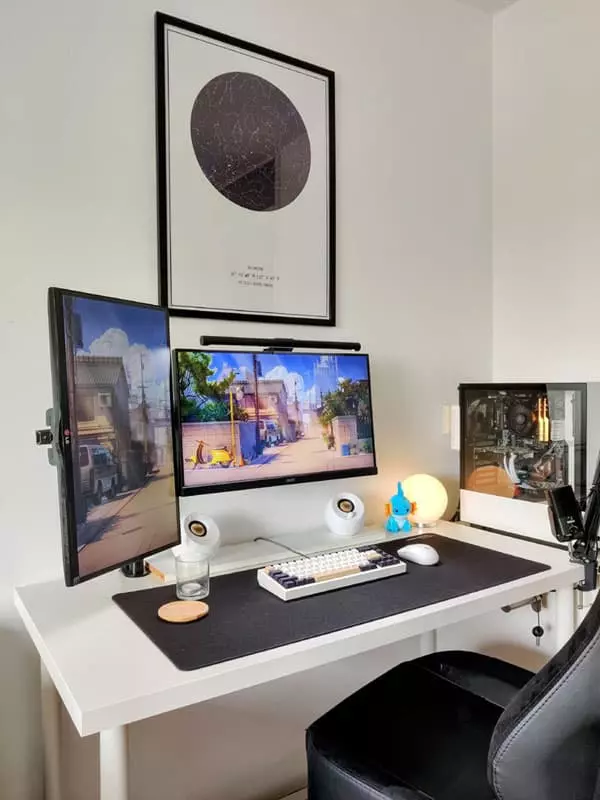 Gaming Desk with Large Mouse Pad
