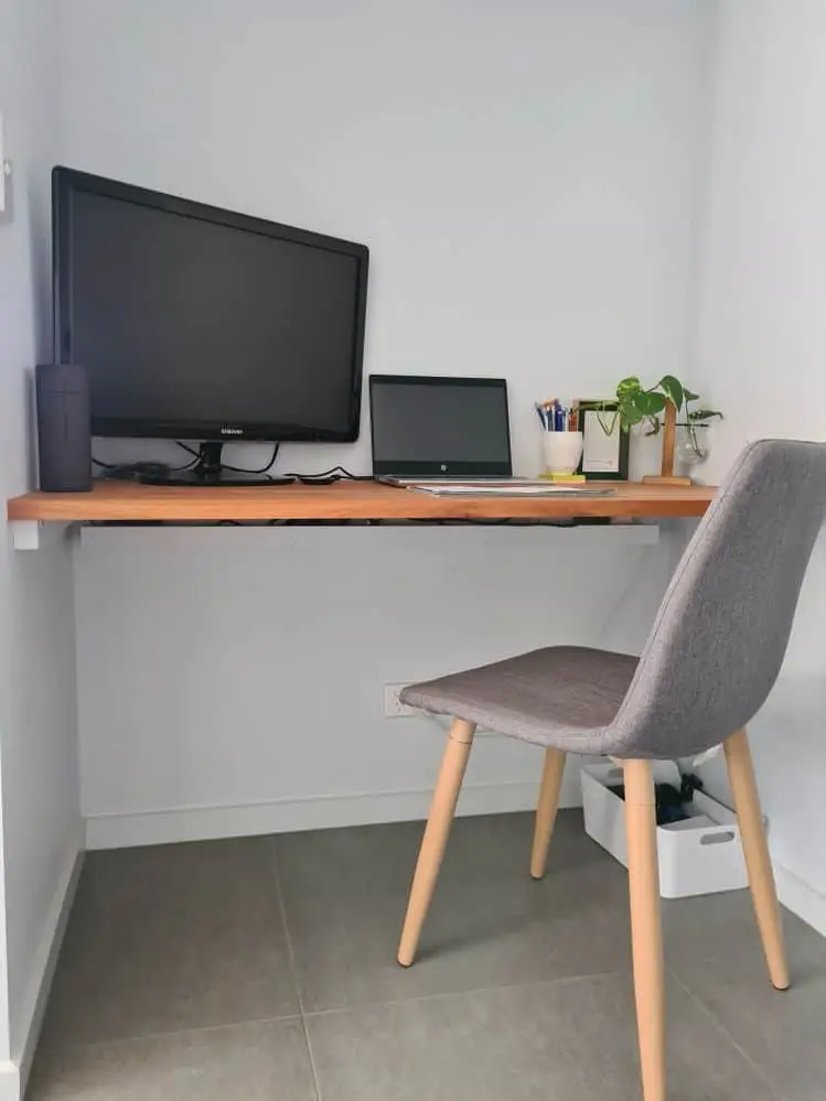 Floating Desk with Cable Tray Ideas