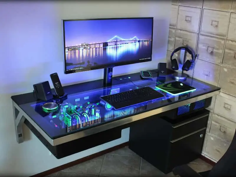 Ultimate Liquid Cooled Floating Desk PC