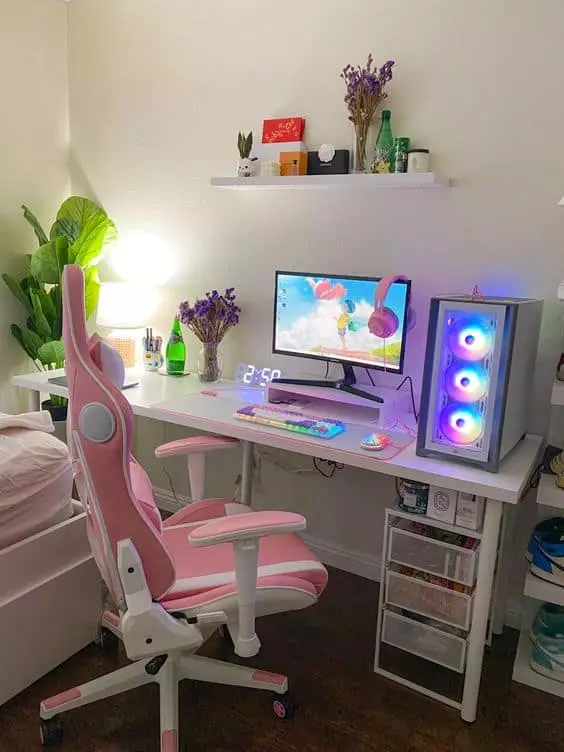 White-Pink Cute Gaming Setup Idea